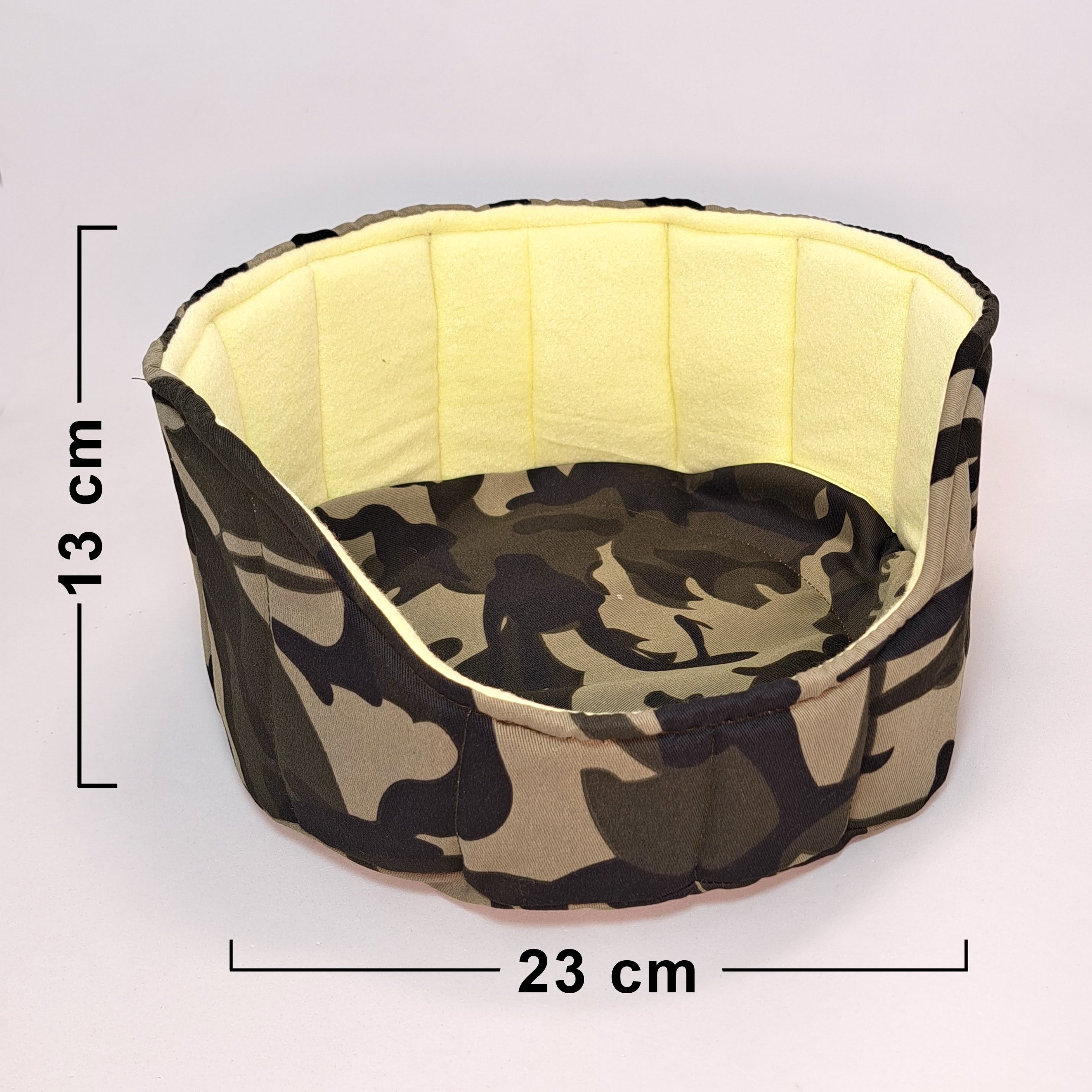 Cama con suave y acogedora para cuyo