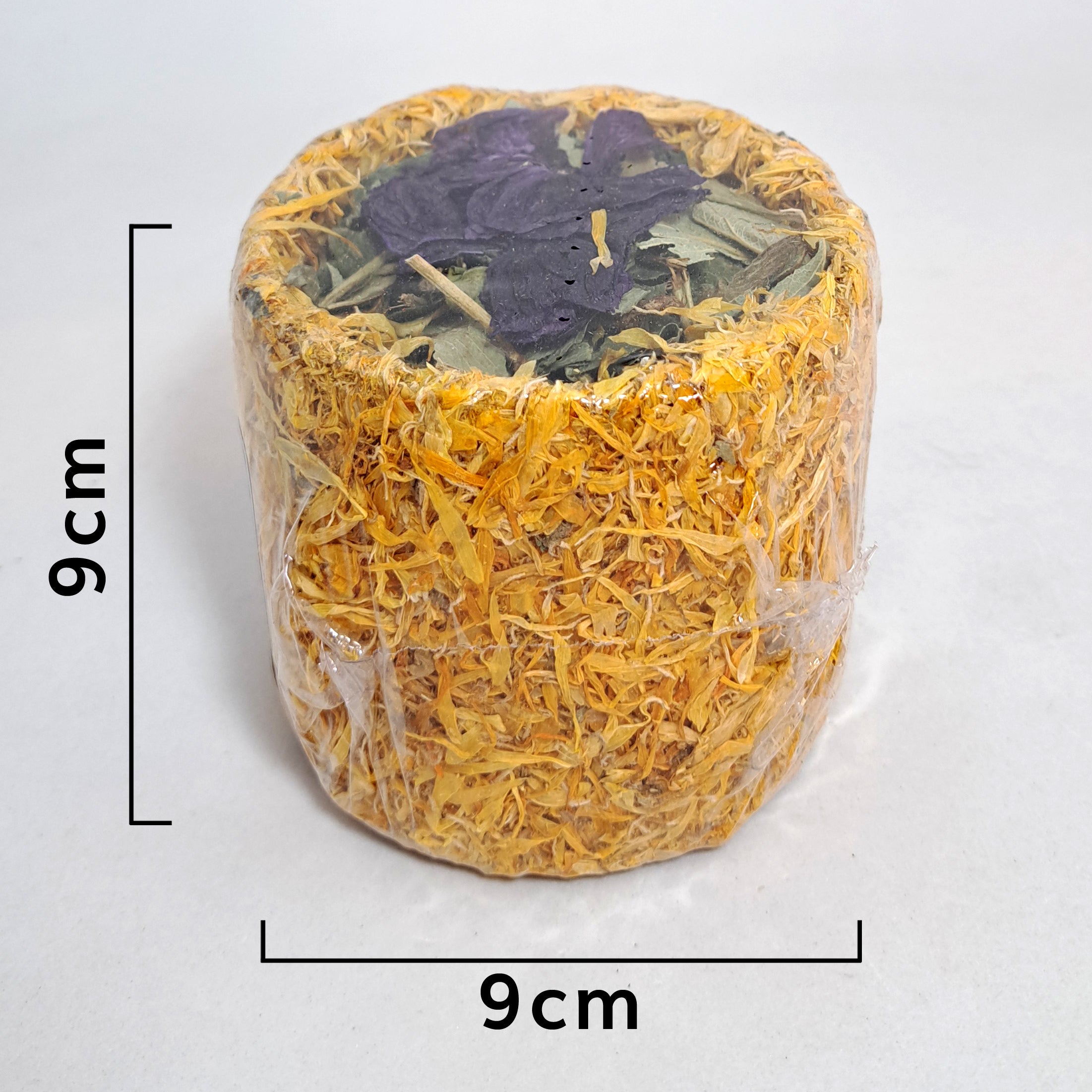 Túnel de calendula con hierbas y flor de malva cunipic