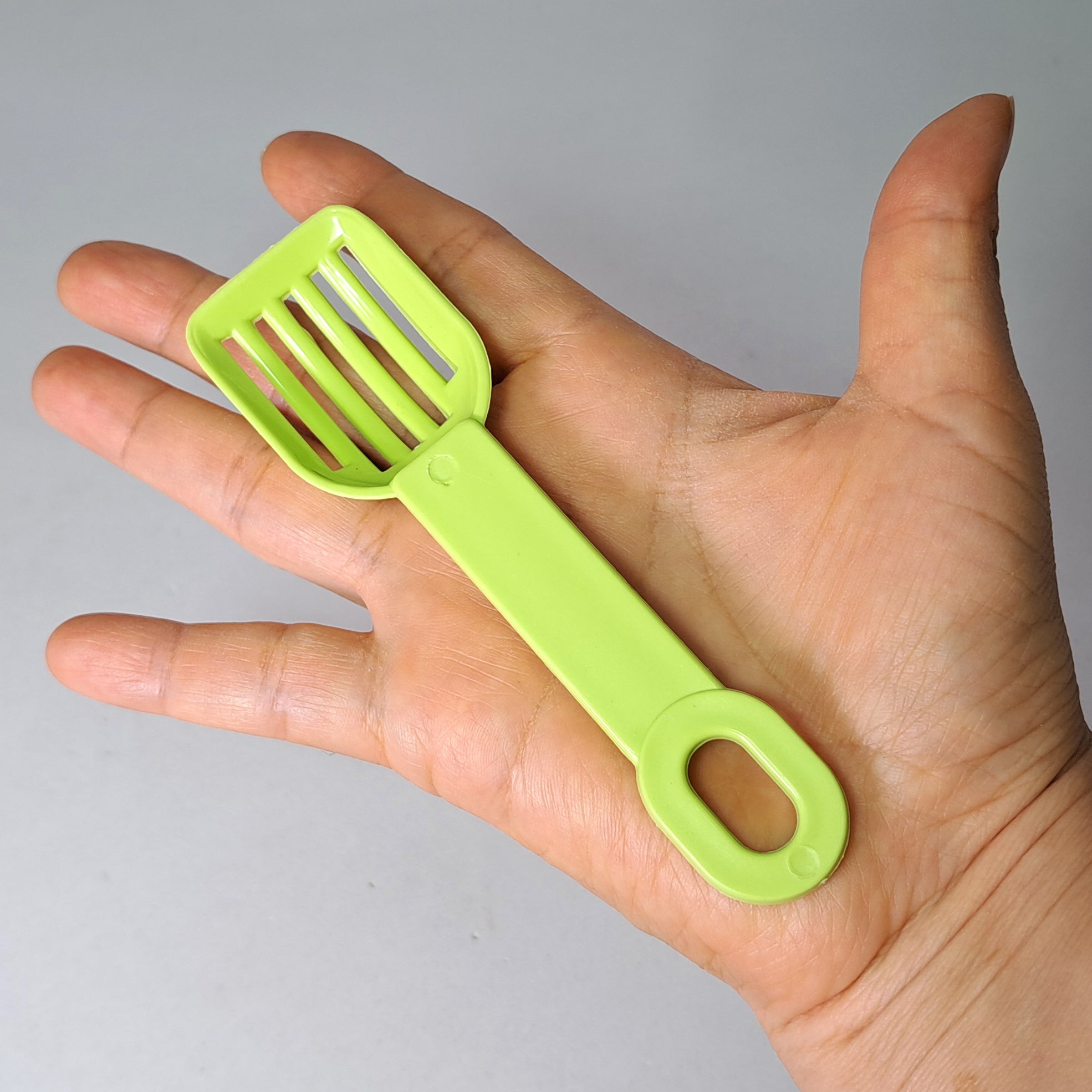 Palita Coladora para Arena De Baño Hamster